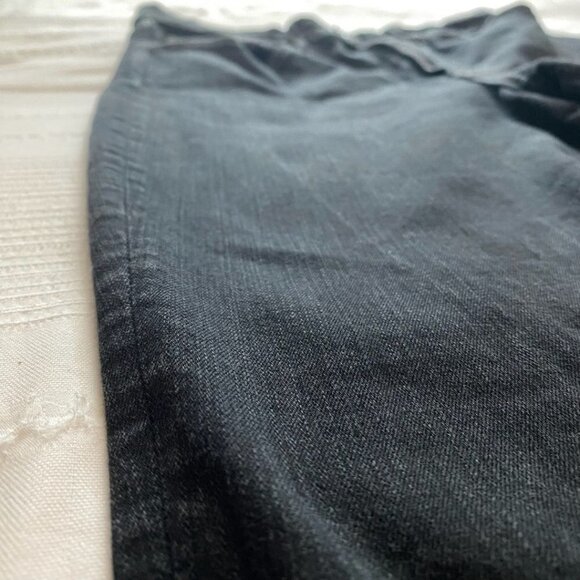 3X1 NYC WASHED BLACK HIGH RISE FLARED JEANS - 31 - Picture 5 of 8